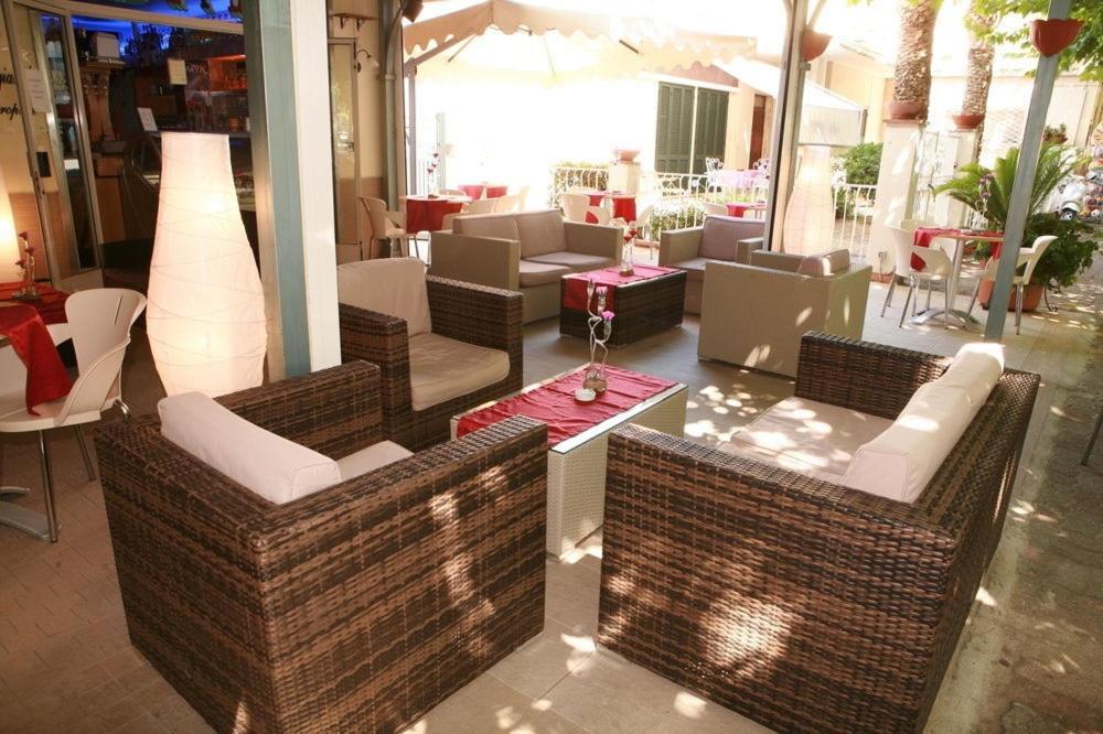 Hotel Praja Mare ปรายาอามาเร ภายนอก รูปภาพ