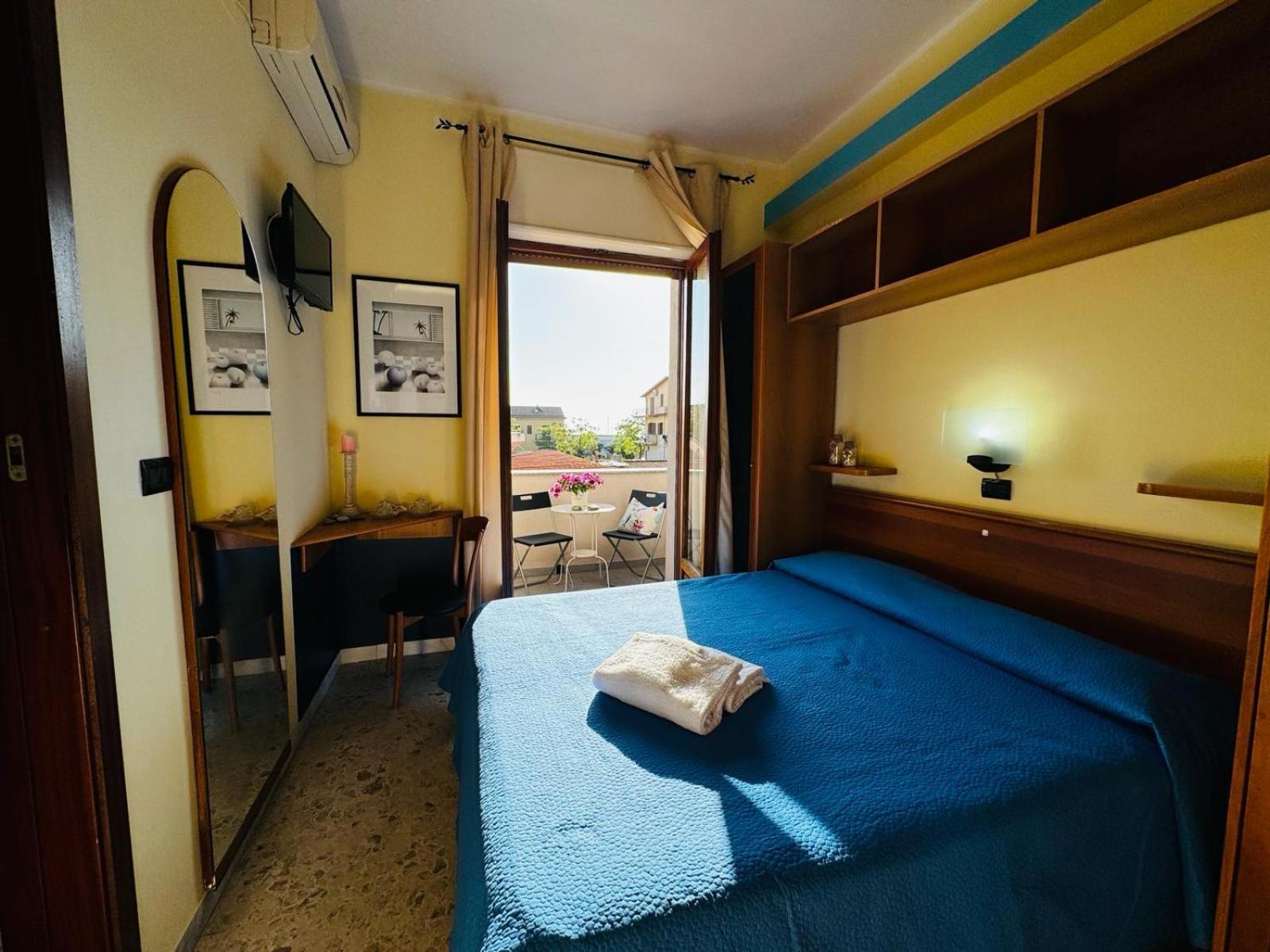 Hotel Praja Mare ปรายาอามาเร ภายนอก รูปภาพ